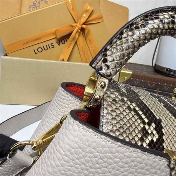 2026120164254657 820